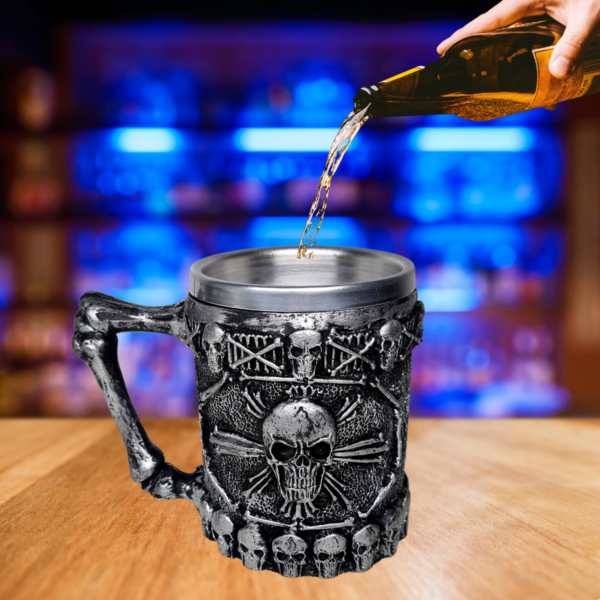 Caneca Caveira Alça De Osso prata