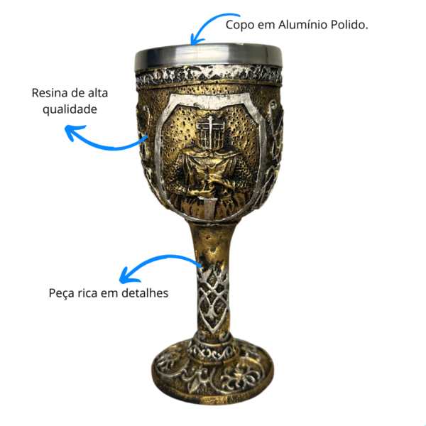 Taça de Vinho Guerreiro Medieval Dourada