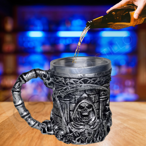 Caneca Caveira Da Morte prata