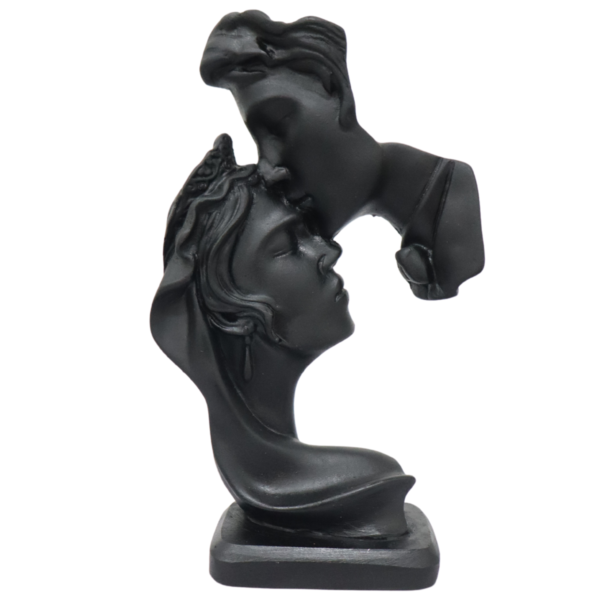 Estatueta Casal Namorados