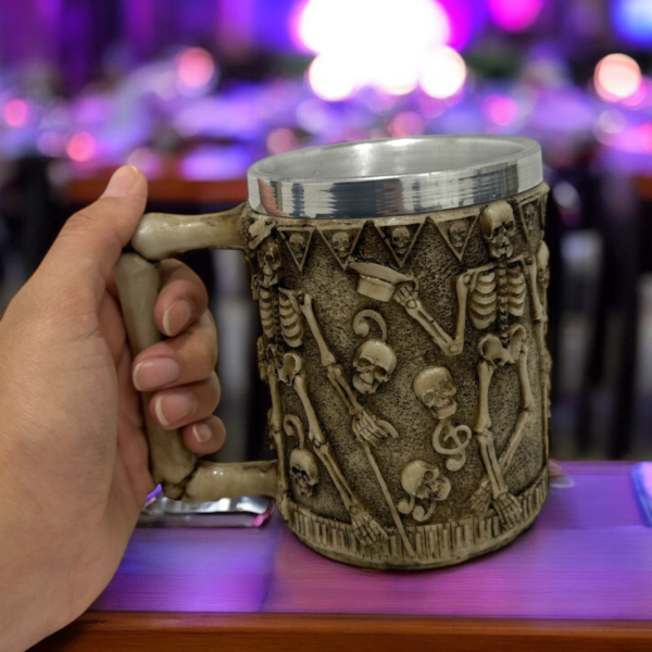Caneca de Chopp Cerveja Caveira Esqueleto - Betume